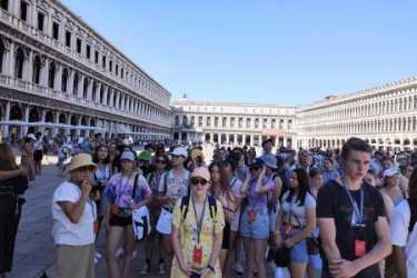 !tr_error=pl->oboz_mlodziezowy_zagraniczny!, WŁOCHY – Rimini: hotel Liu***. "Włoskie Wakacje" + park rozrywki Mirabilandia i zwiedzanie Wenecji. Obóz młodzieżowy 12-19 lat