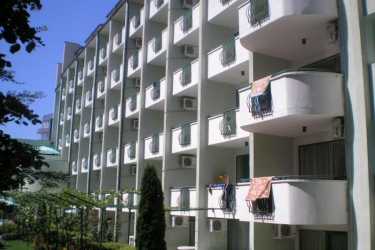 !tr_error=pl->oboz_mlodziezowy_zagraniczny!, BUŁGARIA-Złote Piaski-hotel Zdravets. "Bałkańska impreza na wypasie" + Budapeszt i rejs statkiem po Dunaju + Hungrarospa- największy kompleks wodny w Europie! (14-19 lat)